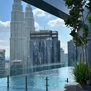  Appartement Royce Residences By Romeo